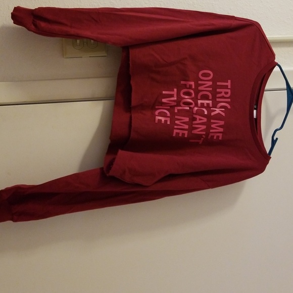 Top - Picture 2 of 3